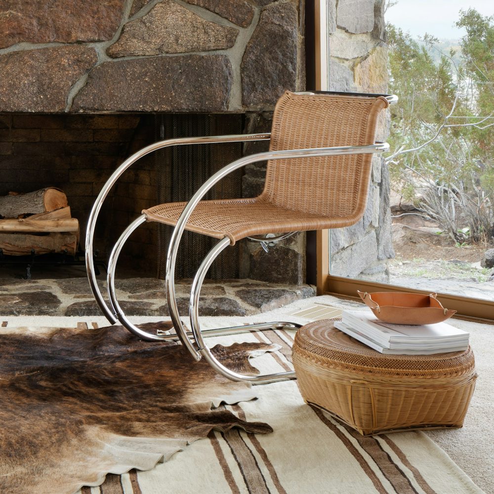 MR Armchair (2)