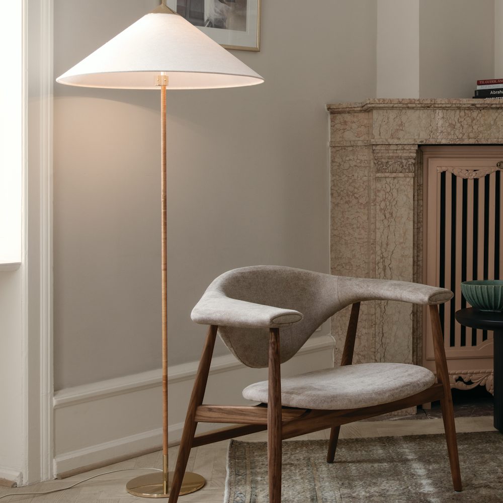 9602 Floor Lamp (2)