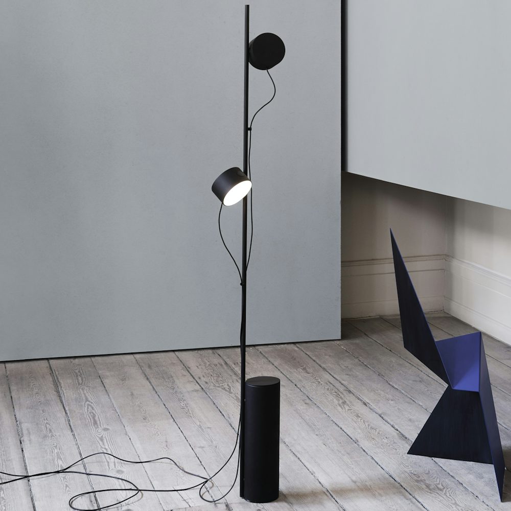 Post Floor Lamp (2)